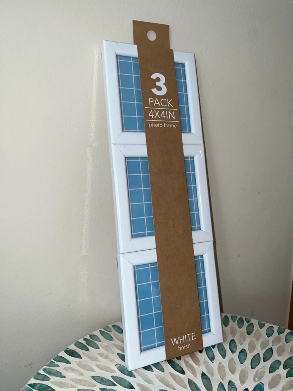 Harbortown Industries 3 Pack 4x4 White Photo Frames Set New - Picture 3 of 4